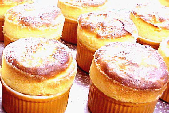 Apricot soufflé 