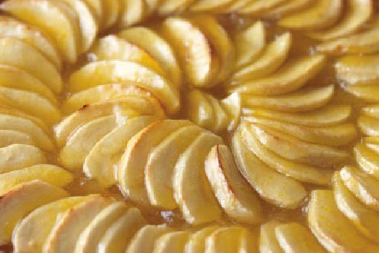 Apple au gratin with apricot 