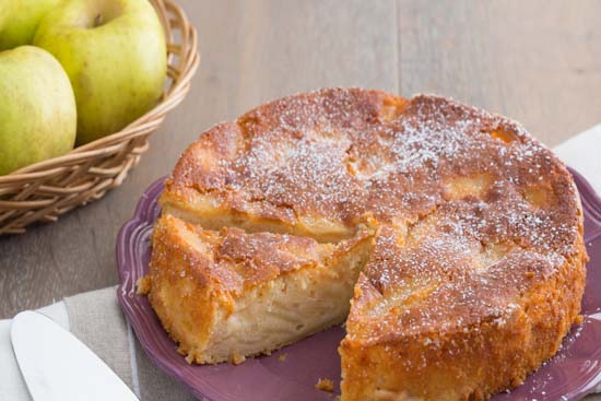 Apple orange cake  - A recipe by wefacecook.com