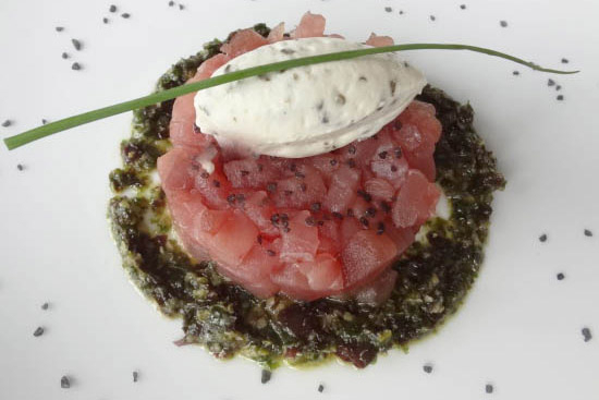 Tuna tartare with grapefruit vinaigrette and sorbet 