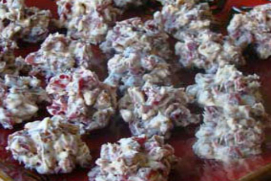Cranberry clusters - A recipe by wefacecook.com