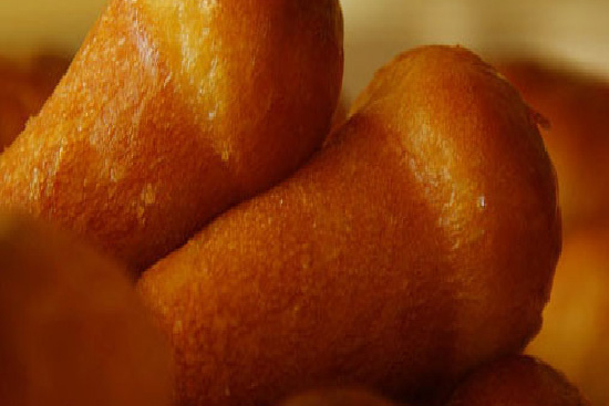 Baba au rum - A recipe by wefacecook.com