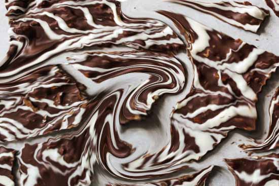 Chocolate marble bark - A recipe by wefacecook.com