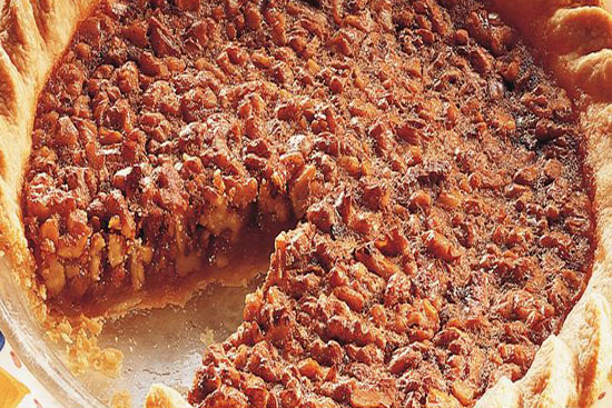 Southern pecan pie - A recipe by wefacecook.com
