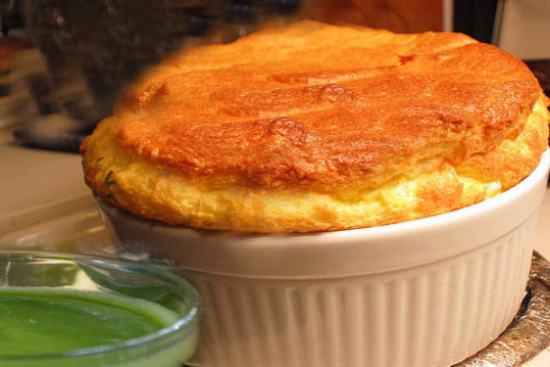 Carrot soufflé with parsley sauce - A recipe by wefacecook.com