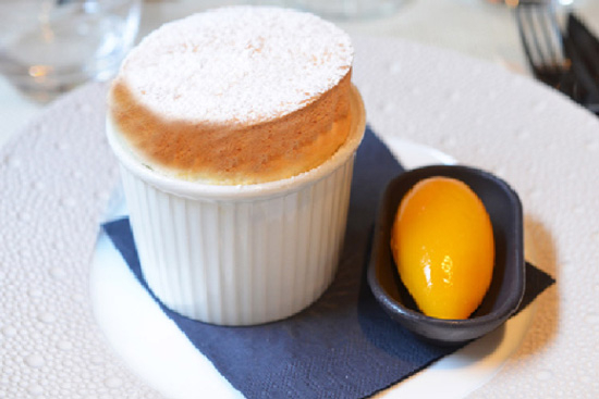 Mango soufflé 