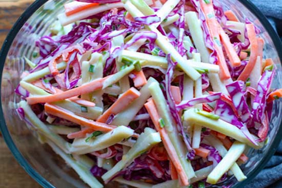 Broccoli stems cabbage slaw - A recipe by wefacecook.com