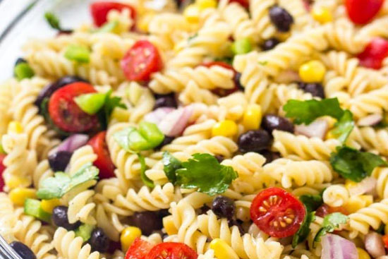 Tomato-corn pasta salad  - A recipe by wefacecook.com