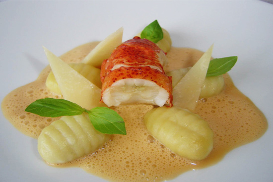 Potato gnocchi with lobster 