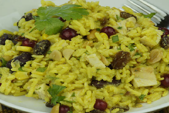 Curried chicken and rice salad - A recipe by wefacecook.com