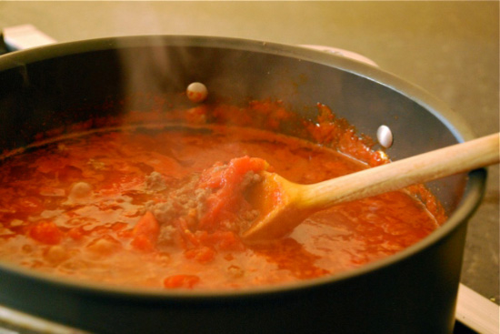 Meat sauce - A recipe by wefacecook.com