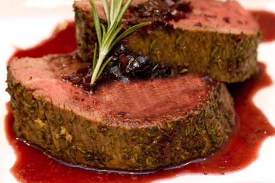 Roast tenderloin with red wine shallot sauce 