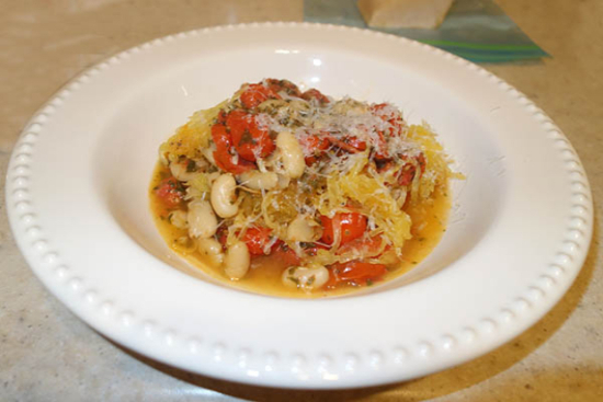 Spaghetti Squash with Roasted Tomatoes - A recipe by wefacecook.com