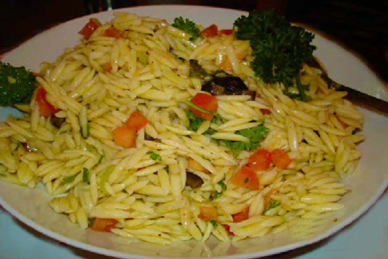 Vegetable and herb orzo salad - A recipe by wefacecook.com