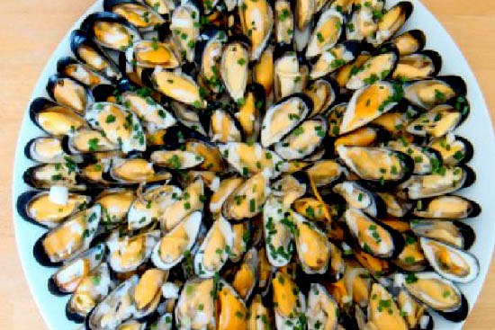 Mussels in mustard sauce - A recipe by wefacecook.com