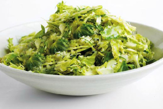 Warm brussels sprout salad - A recipe by wefacecook.com
