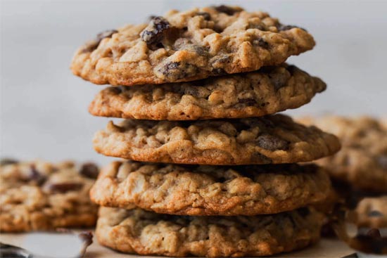 Chewy oatmeal cookies 