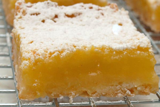 Lemon squares - A recipe by wefacecook.com