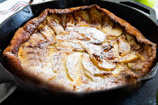 Dutch baby apple pancake - A recipe by wefacecook.com