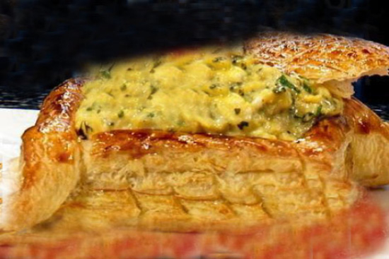 Scrambled egg feuillete - A recipe by wefacecook.com