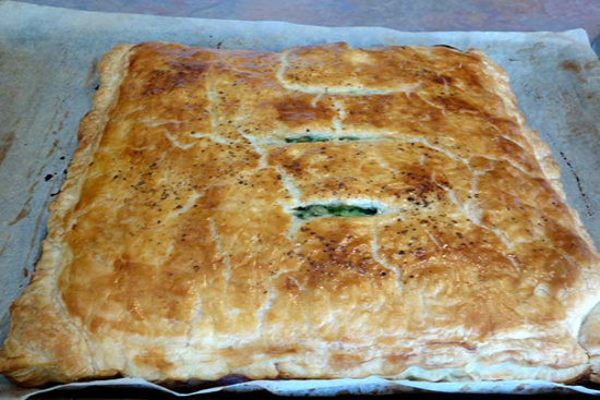 Spanakopita spinach pie in puff pastry  - A recipe by wefacecook.com