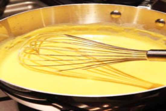 Cheese sauce - A recipe by wefacecook.com