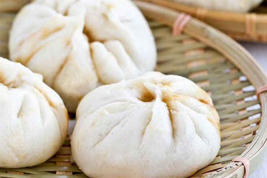 Steamed bbq pork buns 