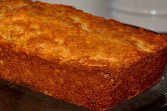 Sour cream-maple bread - A recipe by wefacecook.com