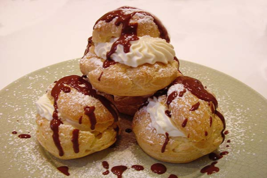 Choux pastry - pâte á choux - cream puff dough - cream puff pastry 