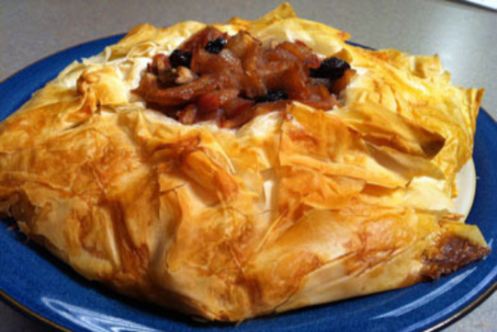 Cranberry and pear phyllo tart - A recipe by wefacecook.com