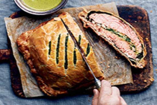 Salmon wellington with arugula hollandaise - A recipe by wefacecook.com