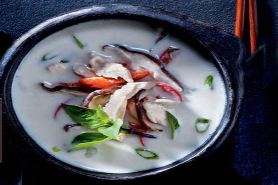 Thai chicken lemon grass coconut soup -tom kai - A recipe by wefacecook.com
