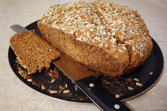 Whole grain brown soda bread - A recipe by wefacecook.com