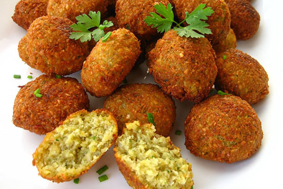 Falafel - A recipe by wefacecook.com