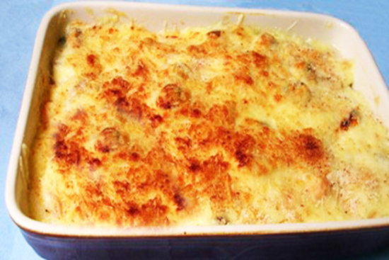 Creamed salmon casserole - A recipe by wefacecook.com