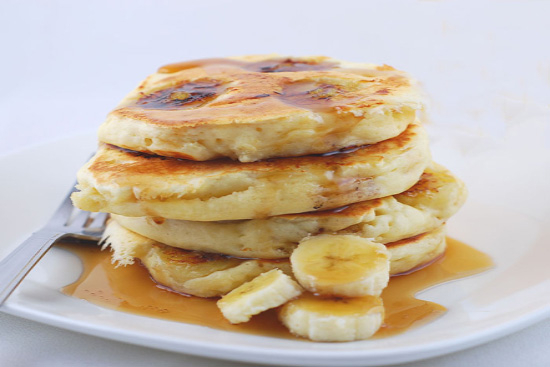 Banana pancakes - A recipe by wefacecook.com