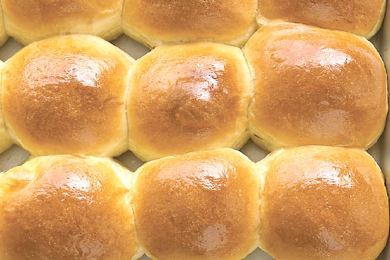 Best homemade dinner rolls - A recipe by wefacecook.com