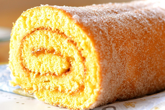 Swiss roll - A recipe by wefacecook.com