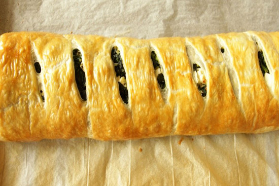 Spinach-feta strudel 