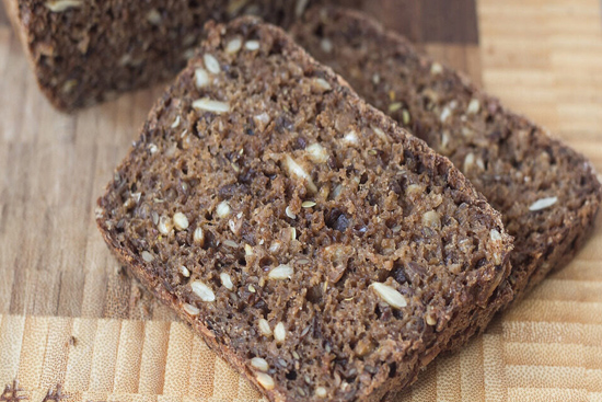 Rye bread rugbrod - A recipe by wefacecook.com