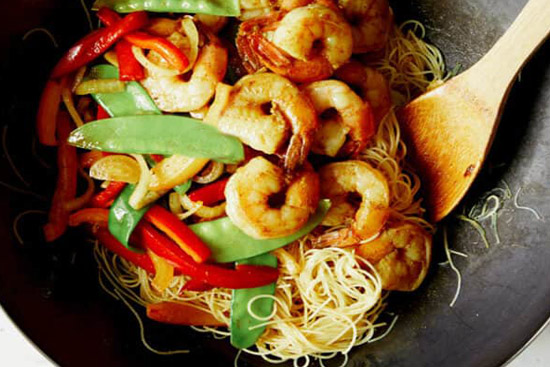 Cantonese noodles - A recipe by wefacecook.com