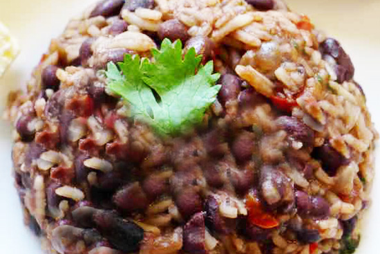 Gallo pinto - A recipe by wefacecook.com