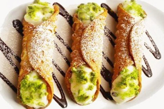 Sicilian cannoli 