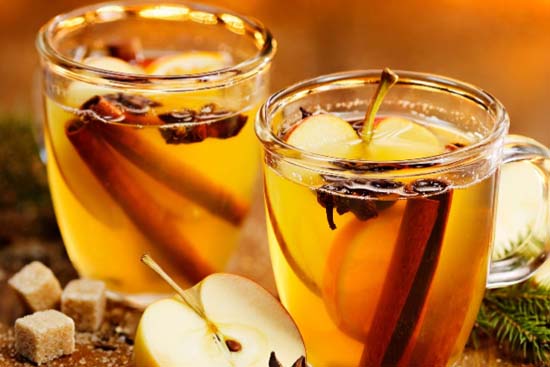 Hot mulled cider - A recipe by wefacecook.com