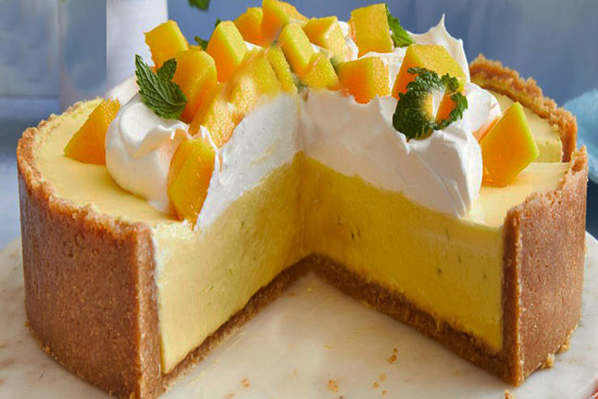 Mango cheesecake with vanilla cream - A recipe by wefacecook.com