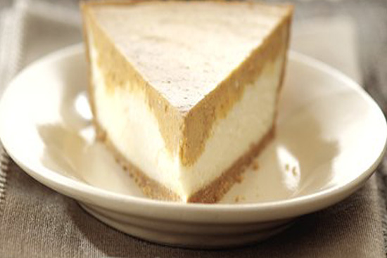 Double layer pumpkin cheesecake - A recipe by wefacecook.com