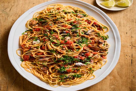 Sardine puttanesca - A recipe by wefacecook.com