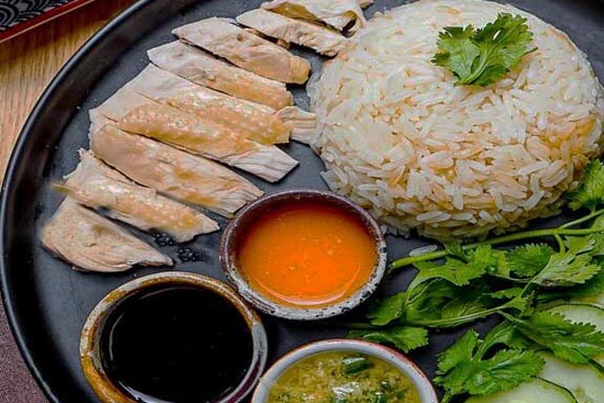 Hainanese chicken rice - A recipe by wefacecook.com